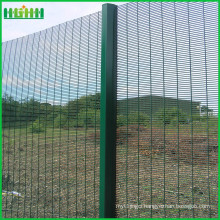 China wholesale galvanized workshop anti-cut 358 security steel wire mesh fence
